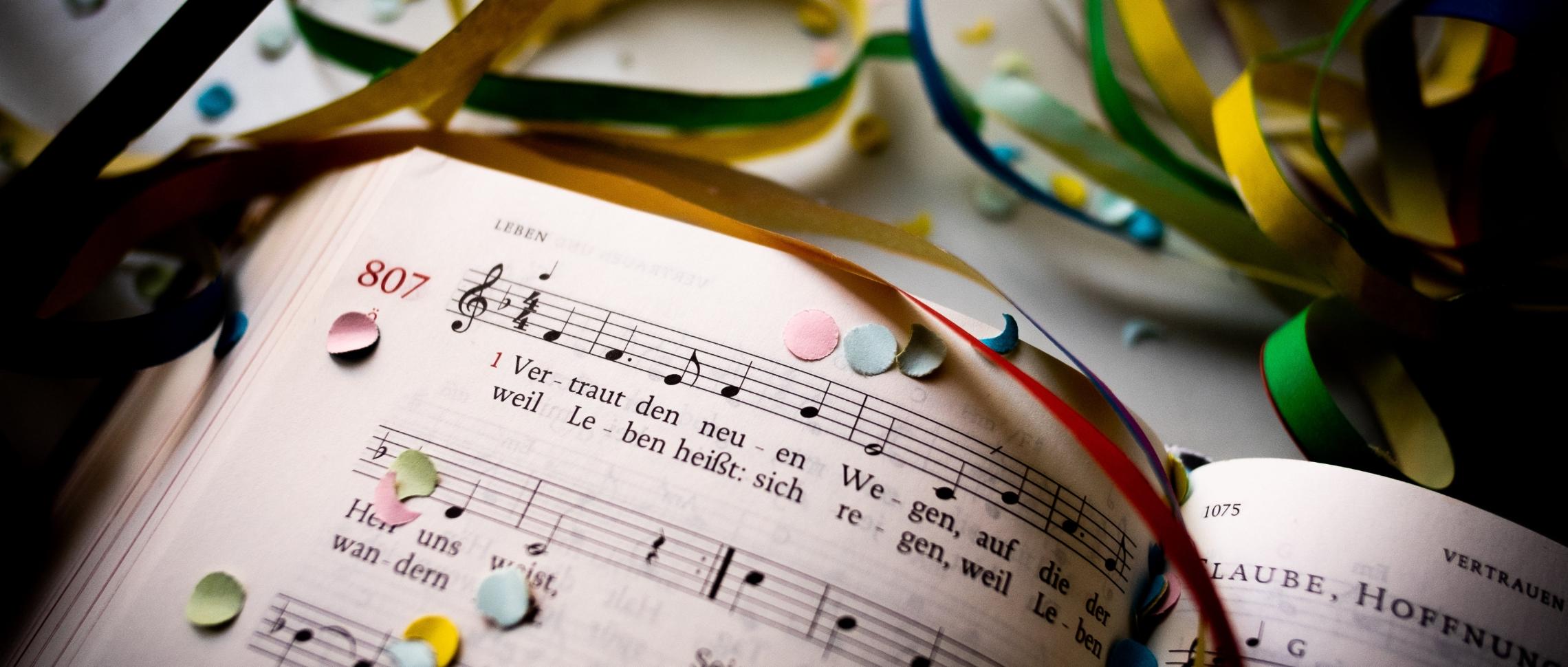 vertraut-den-neuen-wegen (c) Andreas Eckhardt in pfarrbriefservice.de