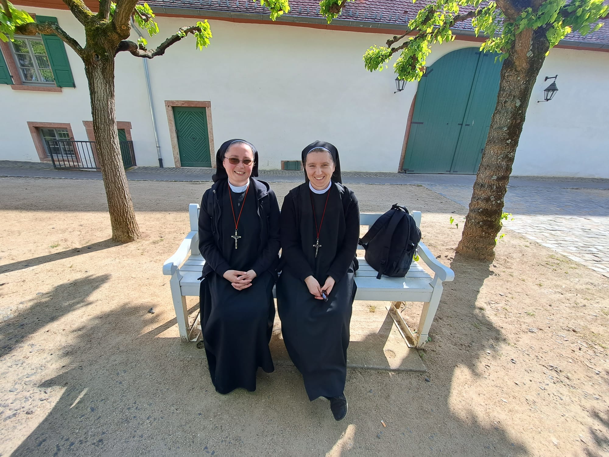Schwester Cäcilia und Schwester Mateusza (c) Sr. vom Barmherzigen Jesus