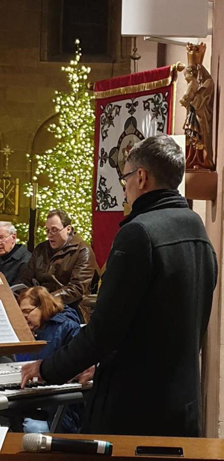 Weihnachtssingen mit dem Martinschor (3) (c) PG Dom St. Peter und St. Martin / Tobias Schäfer