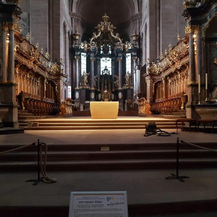 Altar fertig