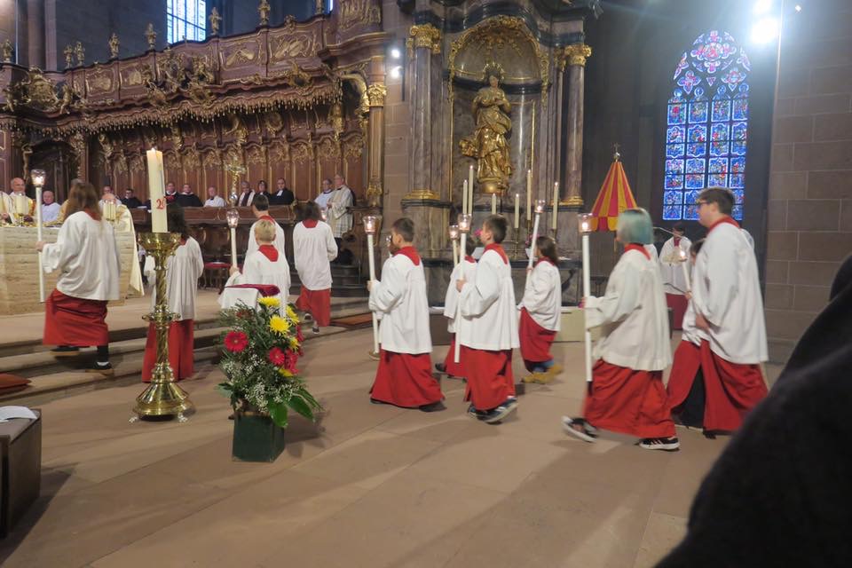 Altarweihe (c) Dom St. Peter
