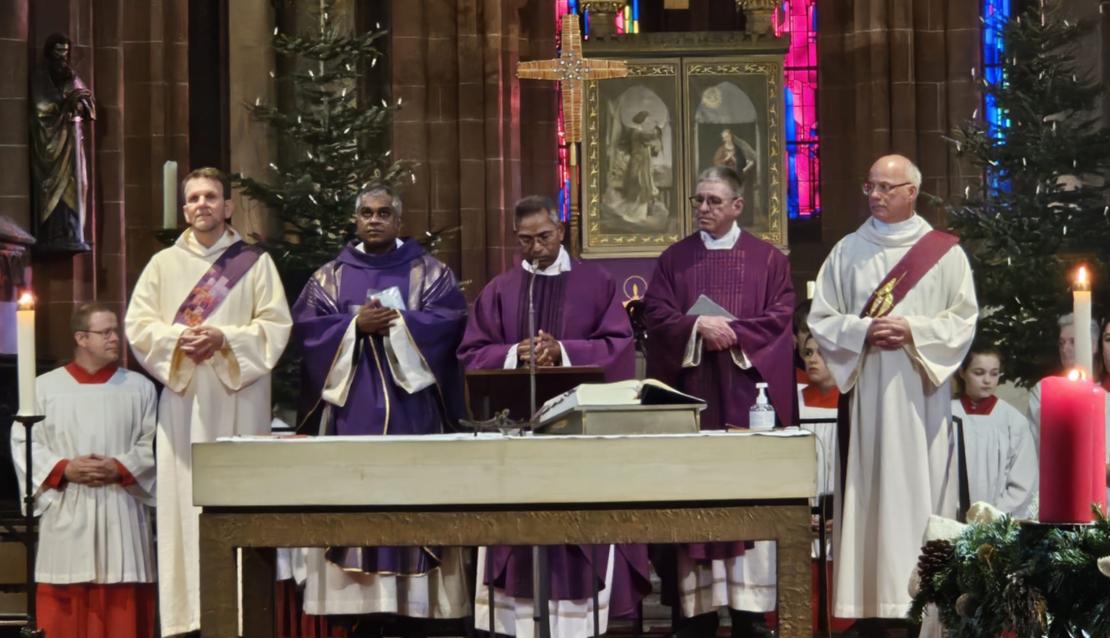 Abschied Ambadan Messe 2 (c) red