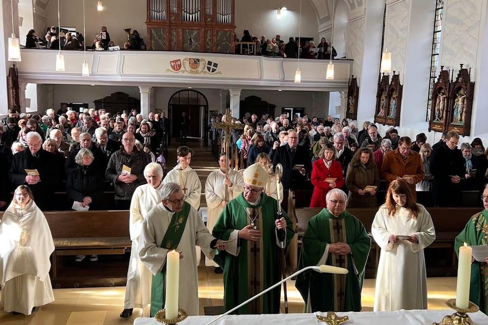 Gründungsgottesdienst Pfarrei Heilige drei Könige am Vogelsberg