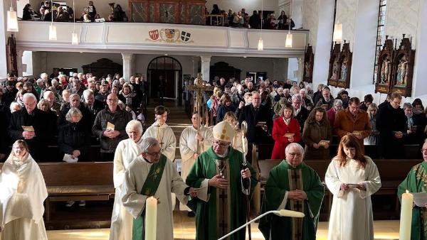 Gründungsgottesdienst Pfarrei Heilige drei Könige am Vogelsberg