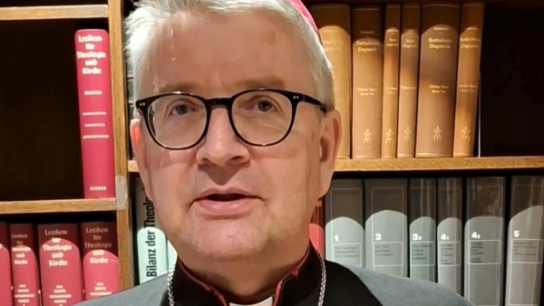 Interview zum neuen Papst Leo XIV mit dem Mainzer Bischof Kohlgraf-00-00-07-380