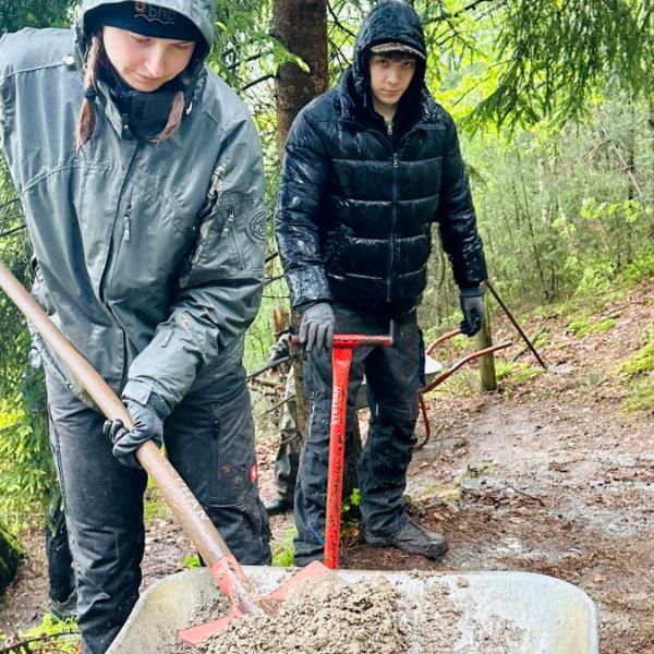 KJG Krumbach/Rimbach erneuert Wanderweg in 72 Stunden 2