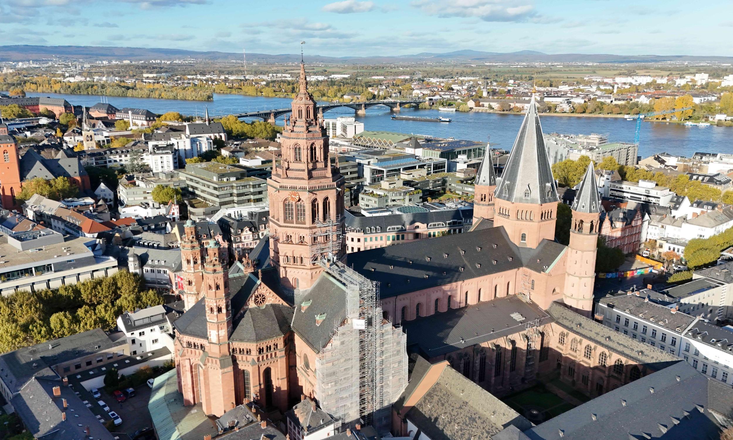 Und das Licht leuchtet in der Finsternis
