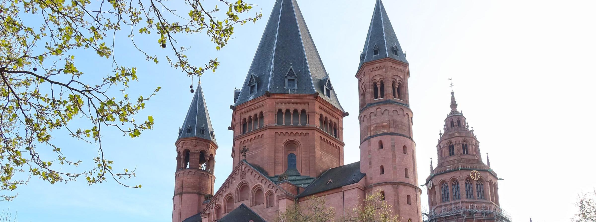 Bischofsweihe am Sonntag 15.3. um 15 Uhr in Mainz