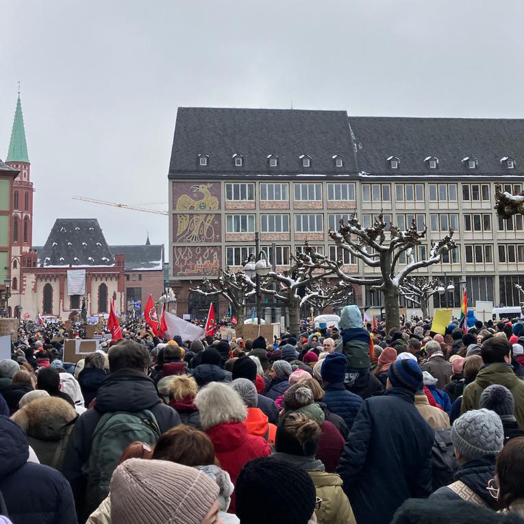 Demonstration gegen Rechtsextremismus in Frankfurt