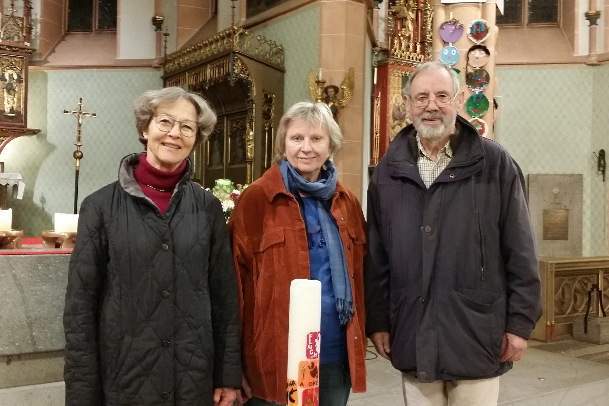 Engagieren sich für das Friedensgebet: Susanne Barner, Anne Hagel und Günter Frey.