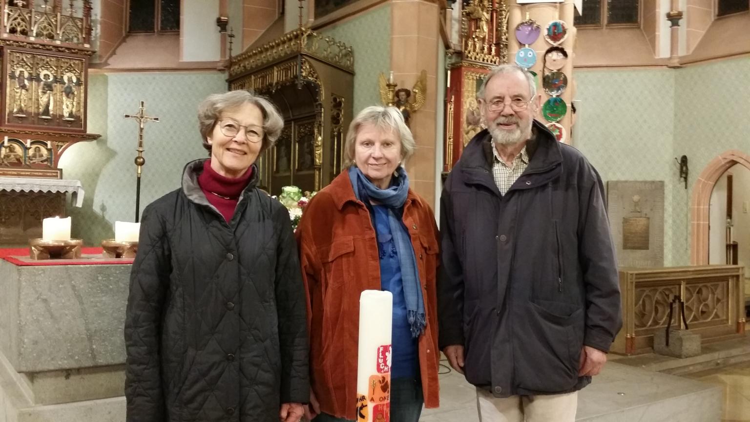 Engagieren sich für das Friedensgebet: Susanne Barner, Anne Hagel und Günter Frey. (c) Anja Weiffen