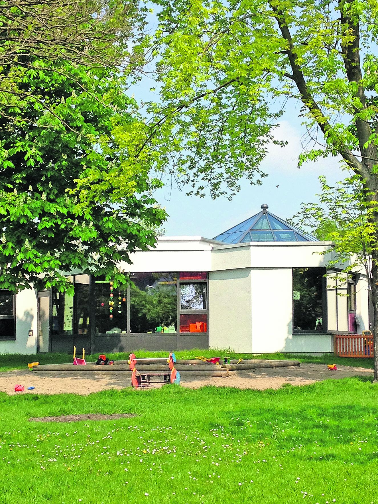 Die katholische Kindertagesstätte Regenbogen in Osthofen hat Platz für 125 Kinder, darunter 35 Kinder unter drei Jahren (c) kirchenzeitung