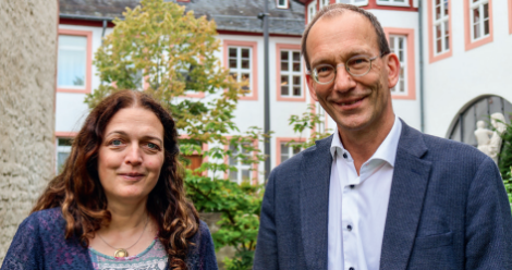 Der Leiter des Instituts für Spiritualität, Bernhard Deister,  und die stellvertretende Leiterin, Sonja Knapp (c) Anja Weiffen/ Kirchenzeitung