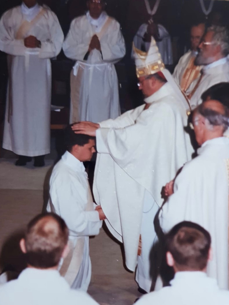 Priesterweihe von Udo Markus Bentz durch Karl Kardinal Lehmann am 1. Juli 1995 (c) Bistum Mainz