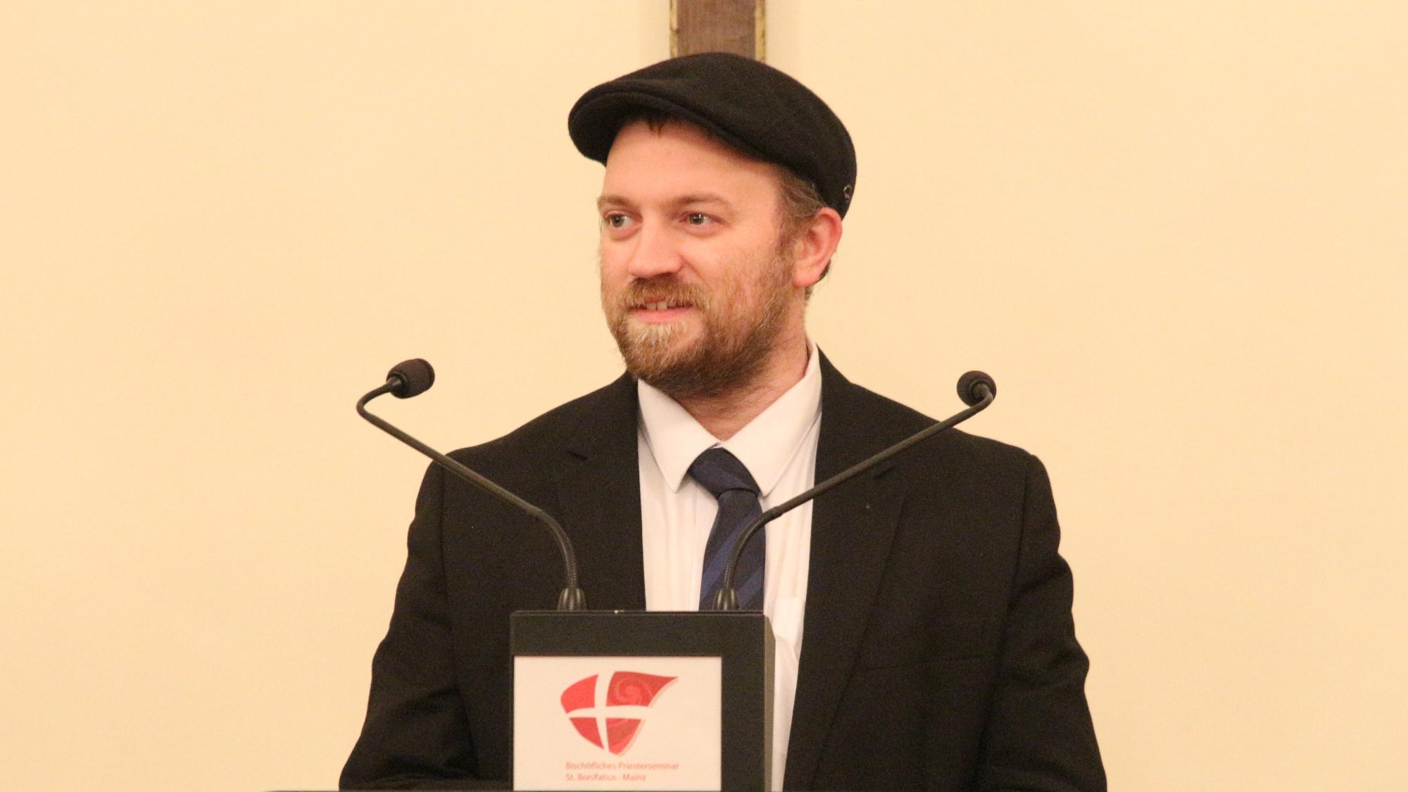 Mainz, 8. Dezember 2021: Der Mainzer Rabbiner Joachanan Guggenheim bei seinem Vortrag im Priesterseminar.