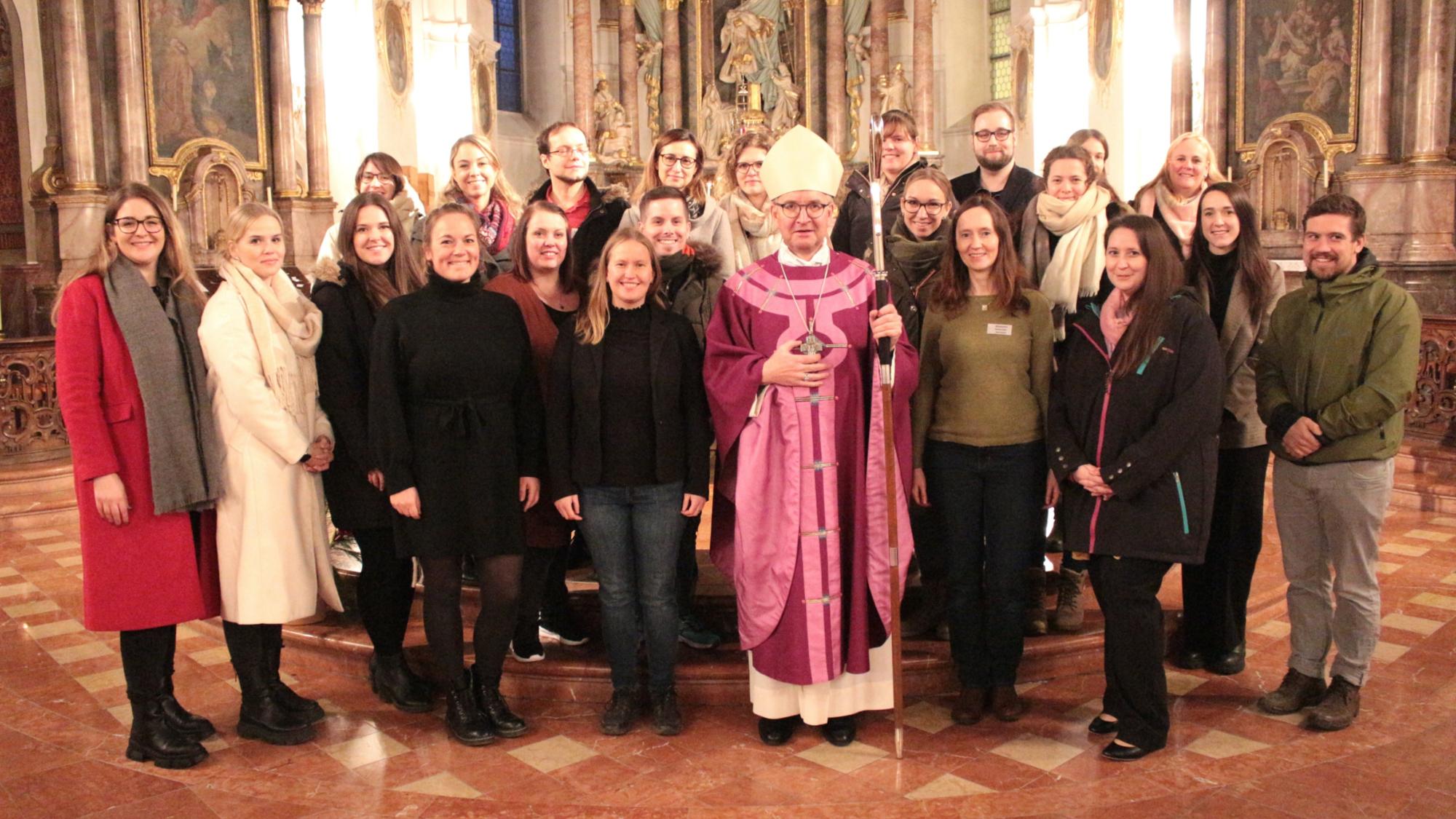 Mainz, 15. Dezember 2023: Verleihung der Missio canonica durch Bischof Peter Kohlgraf in der Augustinerkirche.