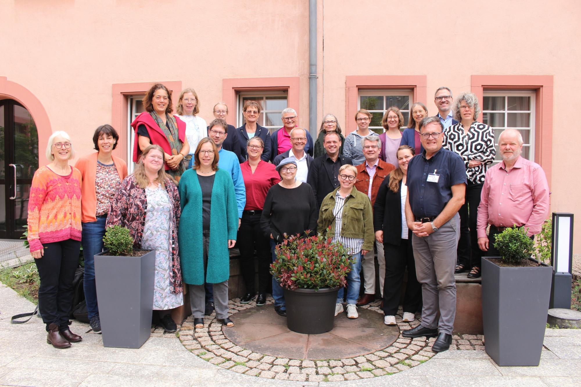 Mainz, 25. September 2024: Die Diözesanleiterinnen und -leiter des Katholischen Bibelwerks e.V. haben sich zu ihrer Jahrestagung im Erbacher Hof in Mainz getroffen. (c) Bistum Mainz / Blum