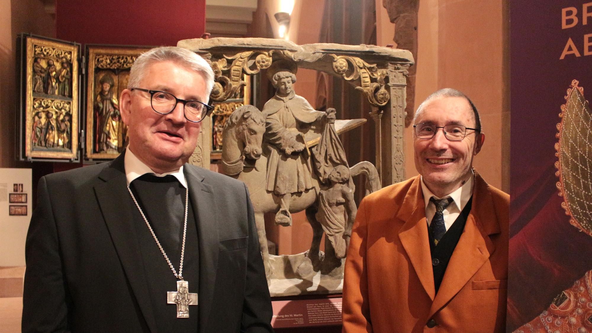 Mainz, 30. Oktober 2025: Bischof Peter Kohlgraf (links) würdigte Winfried Wilhelmy zum Eintritt in den Ruhestand.