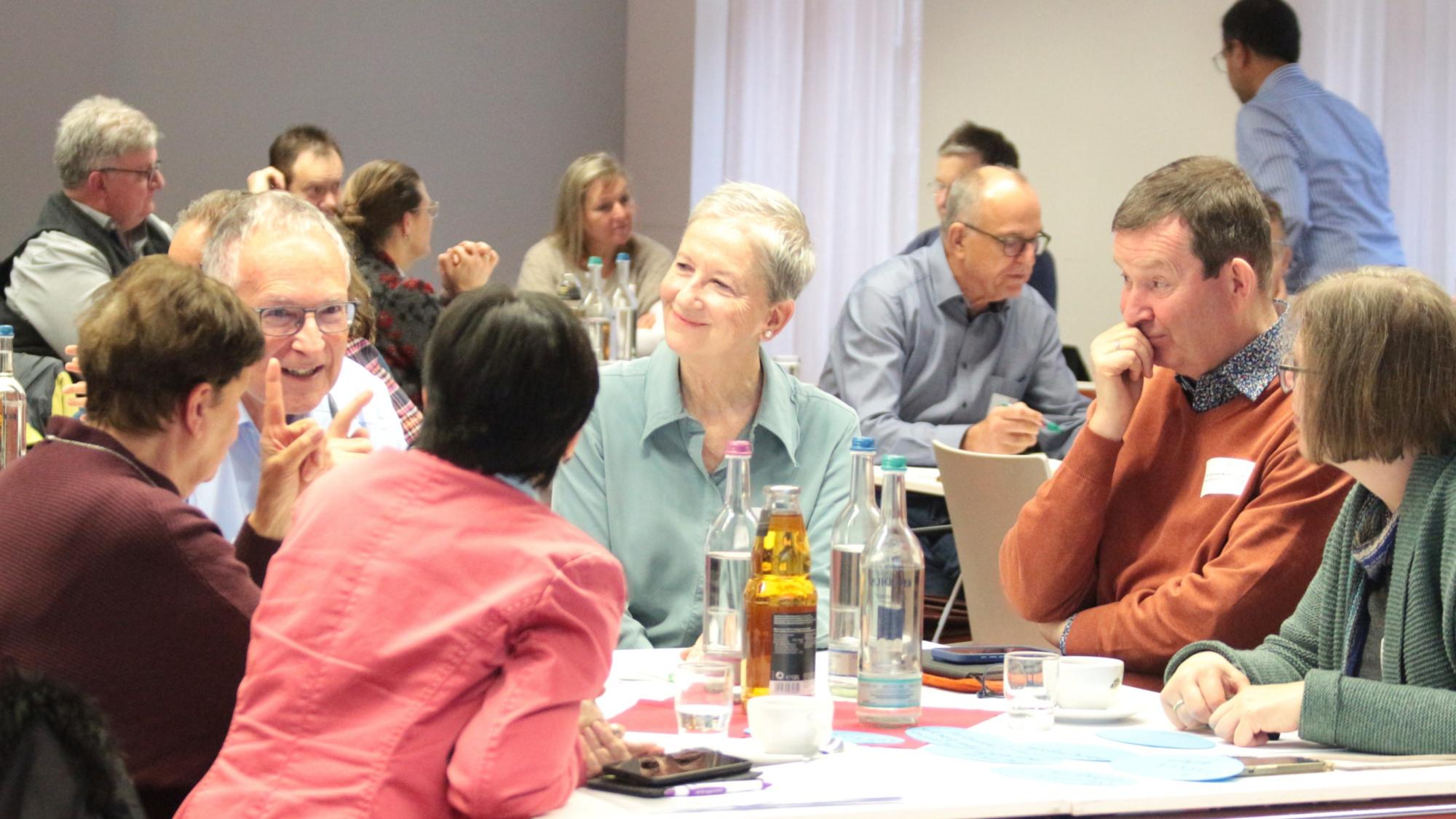 Mainz, 8. November 2025: Reger Austausch zum Thema 