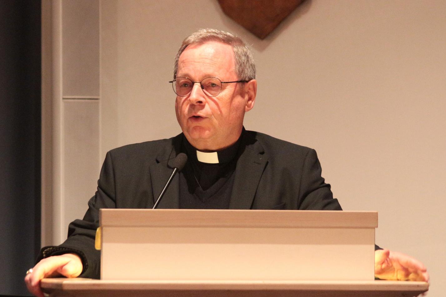 Mainz, 11. November 2025: Bischof Georg Bätzing bei seiner Ansprache zum diesjährigen St. Martinsempfang.