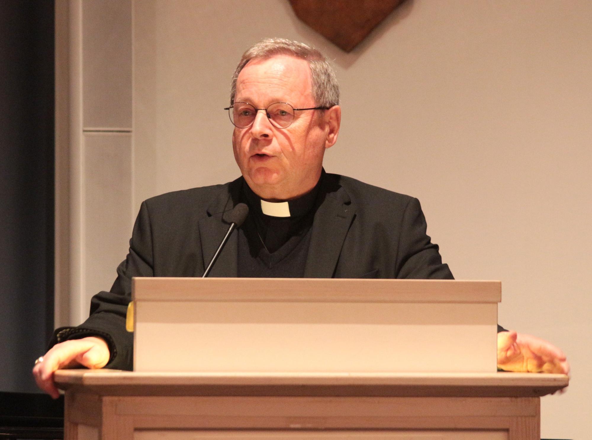 Mainz, 11. November 2025: Bischof Georg Bätzing bei seiner Ansprache zum diesjährigen St. Martinsempfang.