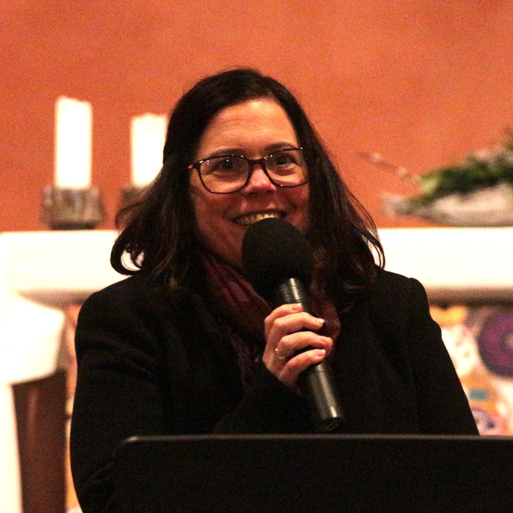 Mainz, 18. November 2025: Stephanie Rieth beim Thementag  zu Zwangsverheiratung und patriarchaler Gewalt in St. Antonius.