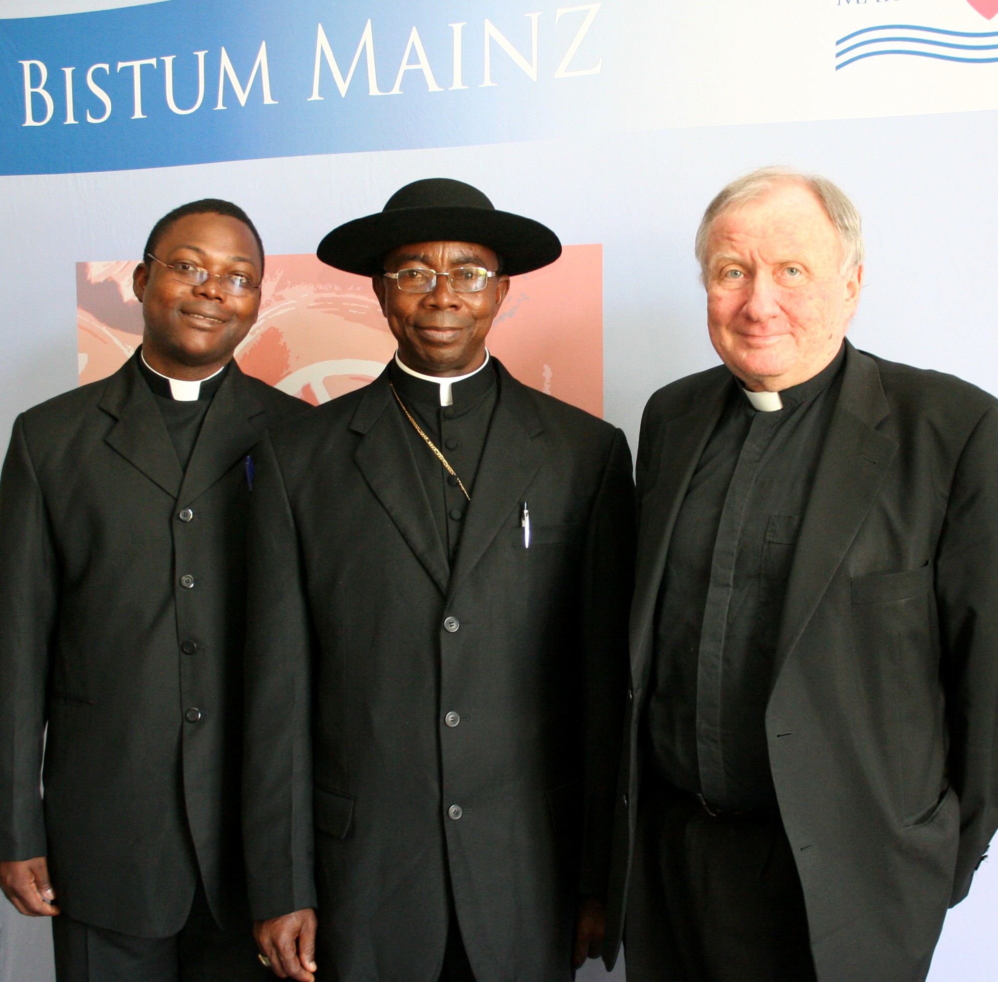 1-bischof-dunia-006-jpg (c) Bistum Mainz / Matschak (Ersteller: Bistum Mainz / Matschak)