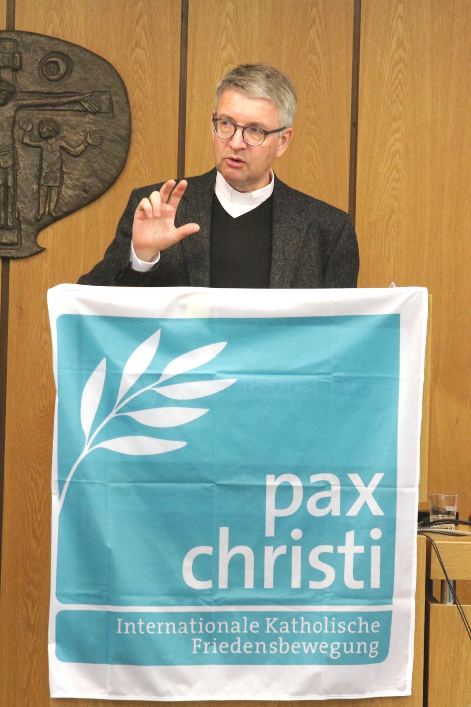 Fulda, 26. Oktober 2019: Der Mainzer Bischof Peter Kohlgraf ist neuer Präsident der deutschen Sektion der katholischen Friedensbewegung pax christi. (c) Bistum Mainz / Blum