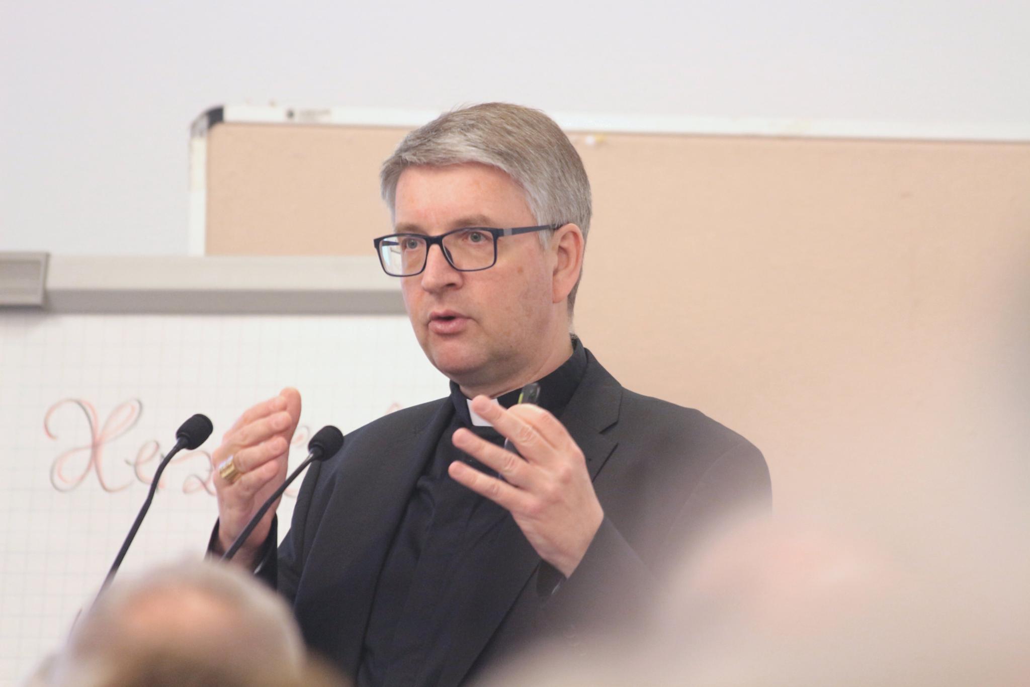 Mainz, 11. Mai 2019: Bischof Peter Kohlgraf bei seiner Einführung zum Diözesantag Liturgie im Haus am Dom.