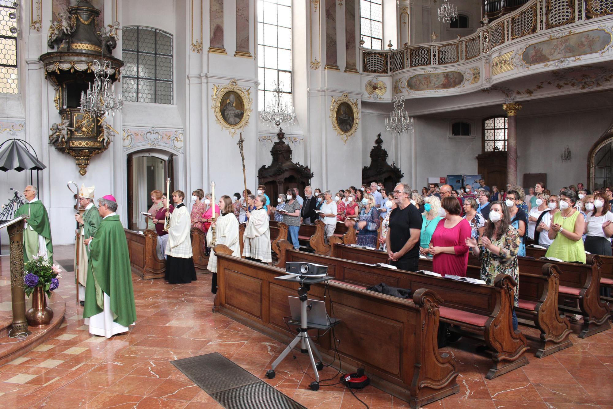 Mainz, 14. Juli 2022: Der Auftaktgottesdienst zum Fest der Begegnung fand in der Augustinerkirche statt. (c) Bistum Mainz / Blum