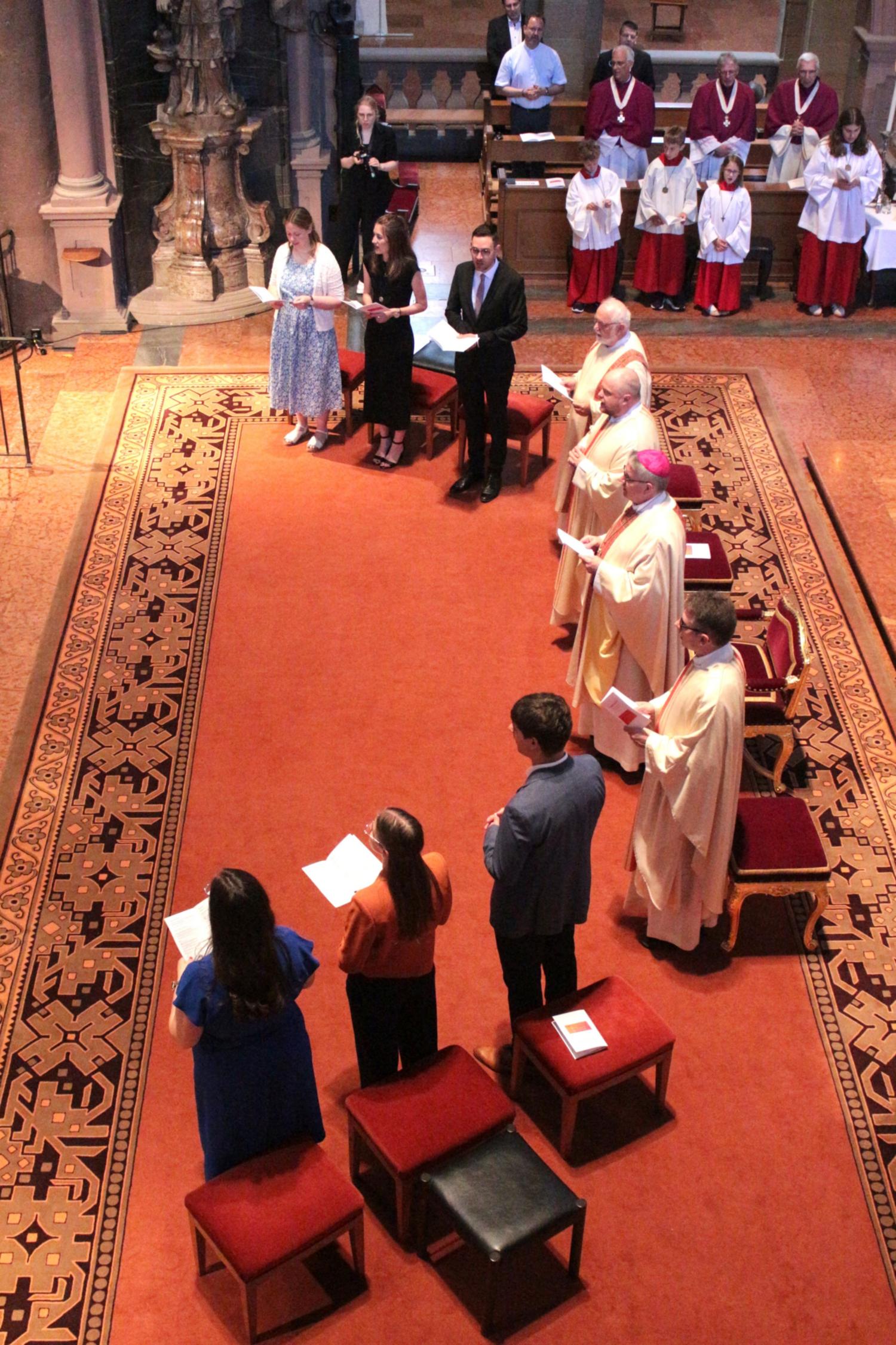 Mainz, 21. Juni 2025: Gemeinsame Sendungsfeier mit Bischof Peter Kohlgraf im Mainzer Dom. (c) Bistum Mainz / Blum