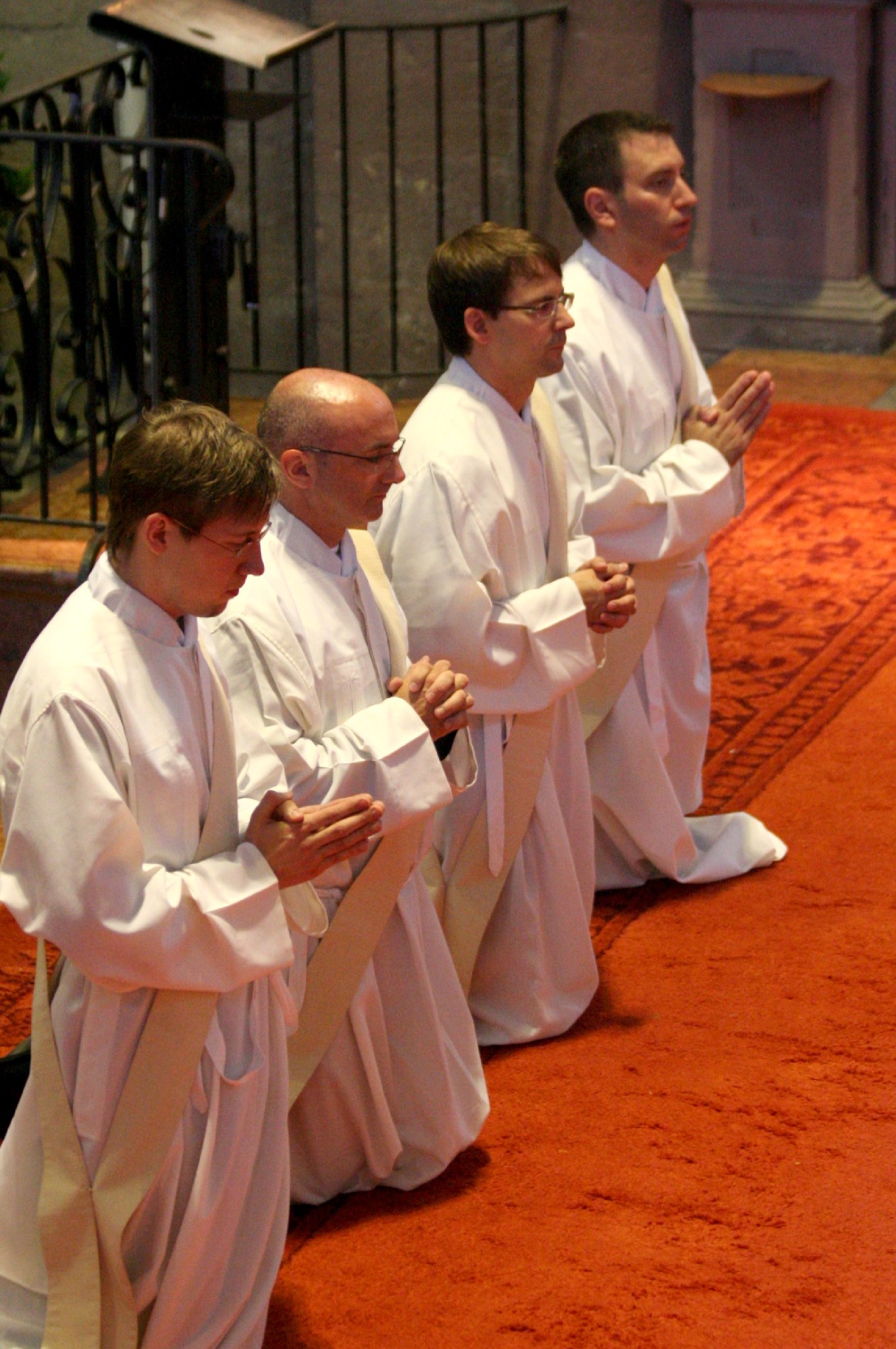 2009--PRIESTERWEIHE (c) Bistum Mainz / Matschak (Ersteller: Bistum Mainz / Matschak)