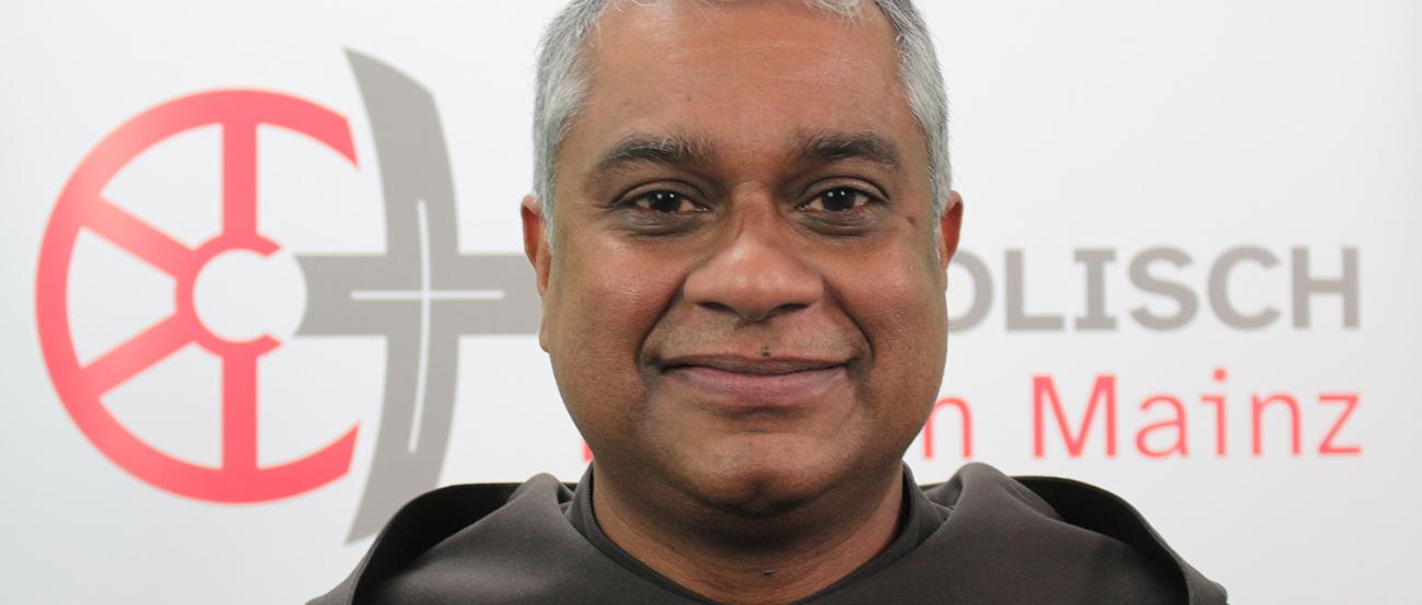 P. Joshy Pottackal ist zum Domkapitular ernannt worden.