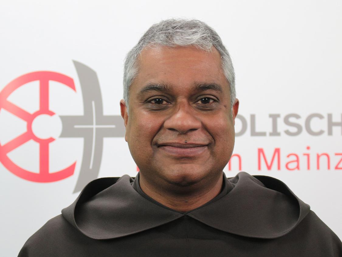 25-11-26-Pater Joshy Pottackal