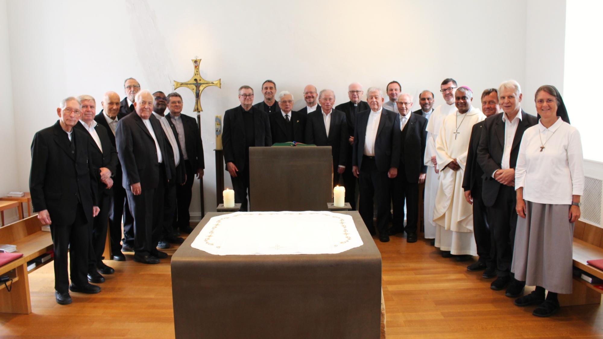 Mainz, 10. Juni 2026: Der Gottesdienst mit Weihbischof Joshy Pottackal für die Weihejubilare in diesem Jahr fand in der Bonifatius-Kapelle des Priesterseminars statt.