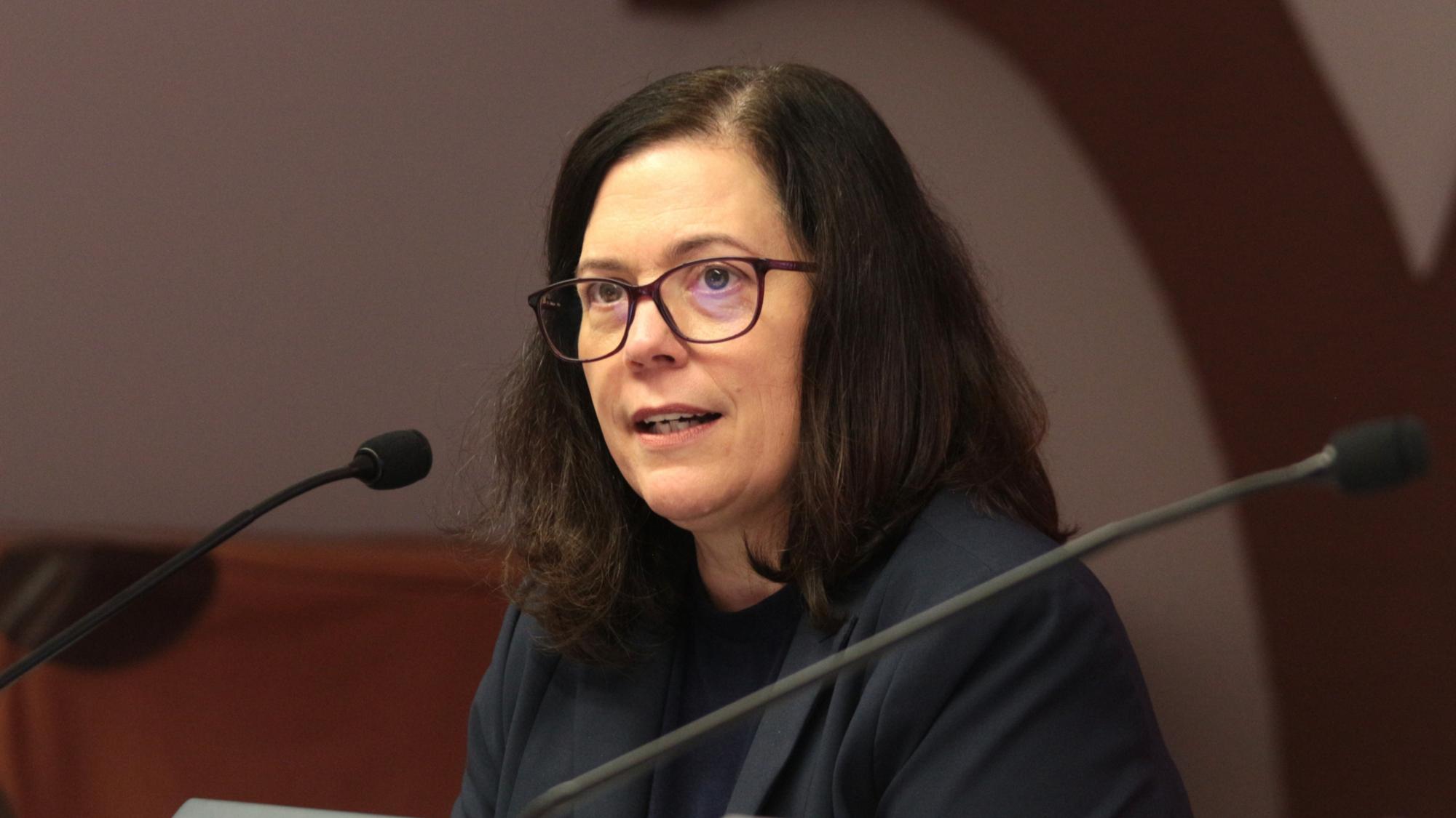 Mainz, 13. Dezember 2025: Die Bevollmächtigte Stephanie Rieth berichtete unter anderem über den Organisationsentwicklungsprozess im Bischöflichen Ordinariat.