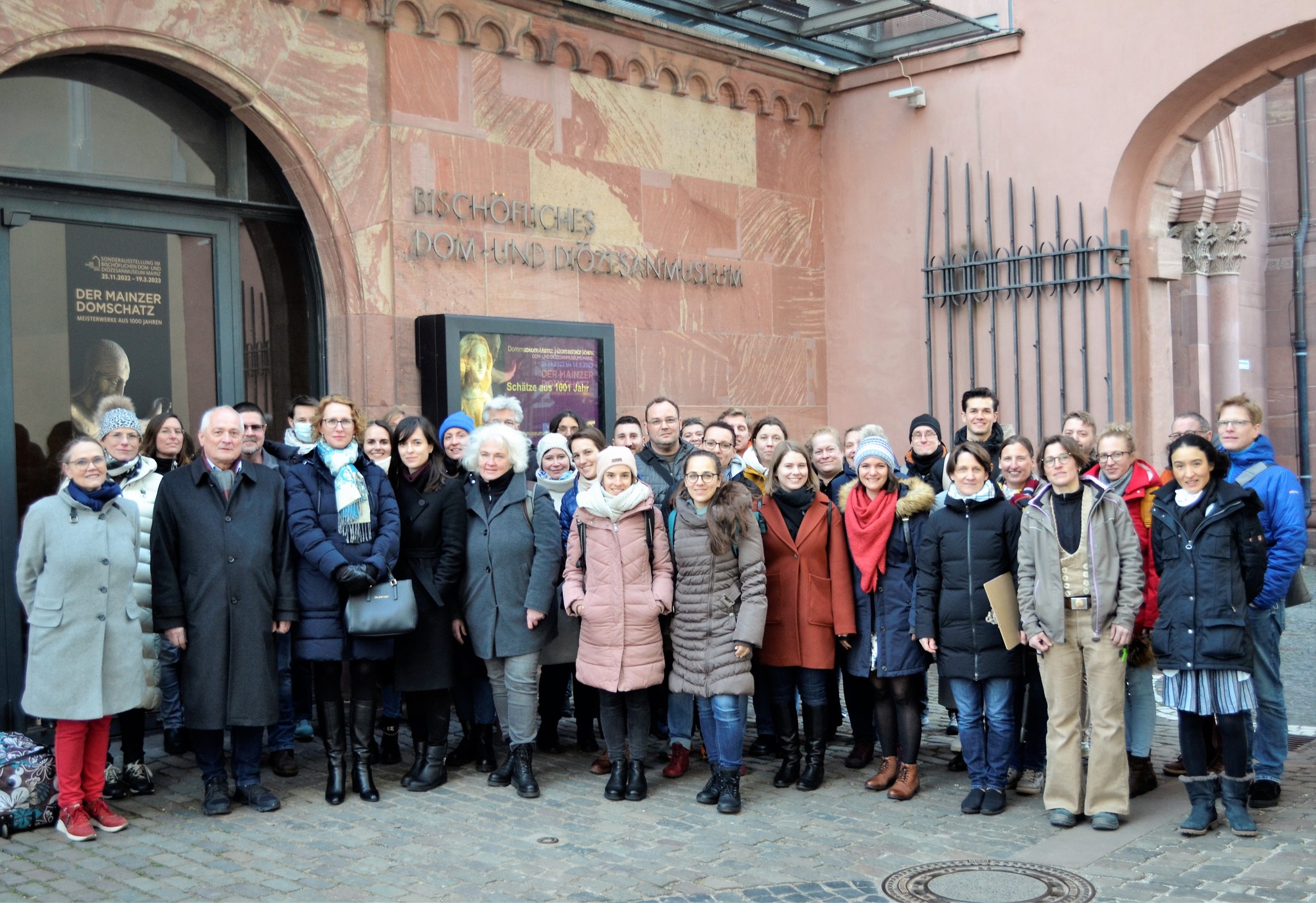 Arbeitsmediziner besuchen den Mainzer Dom und die Dombauhütte