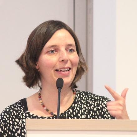 Mainz, 13. September 2025: Die Leiterin der Koordinationsstelle für den Pastoralen Weg, Hildegard Kewes, gab einen Überblick über die Pastoralkonzepte der Anfang 2026 anstehenden insgesamt elf Pfarreigründungen im Rahmen des Pastoralen Weges.