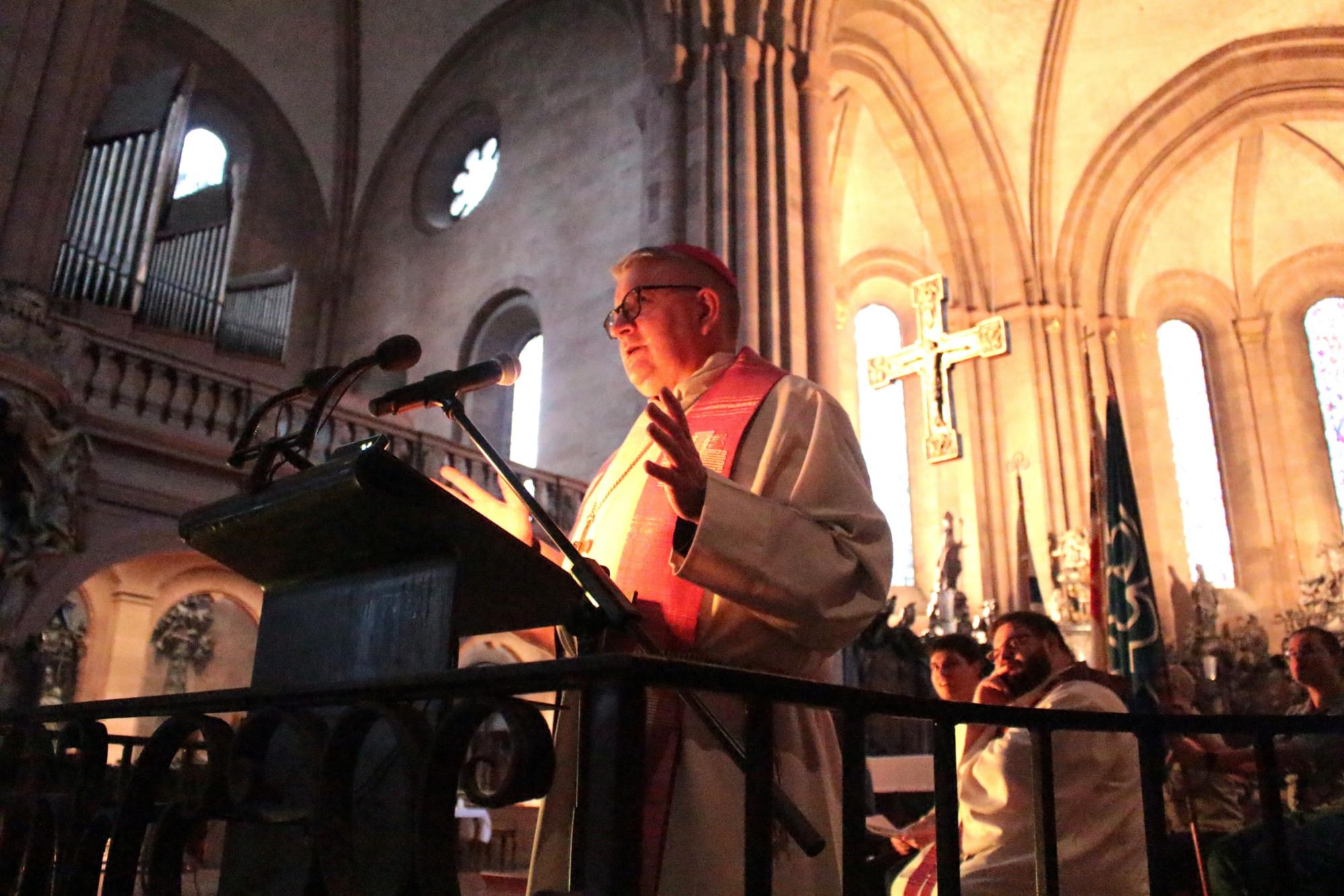 Mainz, 14. Dezember 2025: Bischof Peter Kohlgraf bei seiner Ansprache im Mainzer Dom. (c) Bistum Mainz / Blum