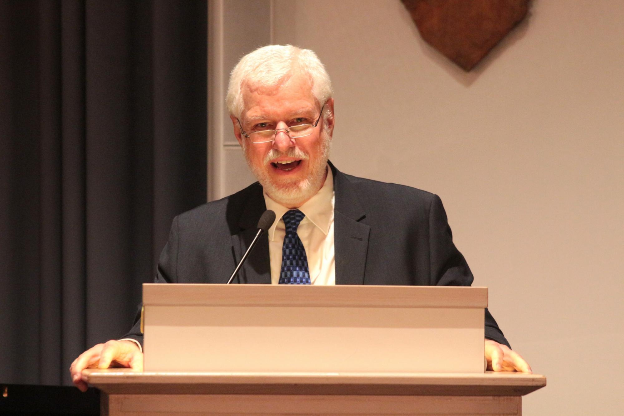 Mainz, 11. November 2025: Der Leiter des Katholischen Büros Mainz, Dieter Skala, bei seiner Begrüßung zum Auftakt des St. Martinsempfangs. (c) Bistum Mainz / Blum