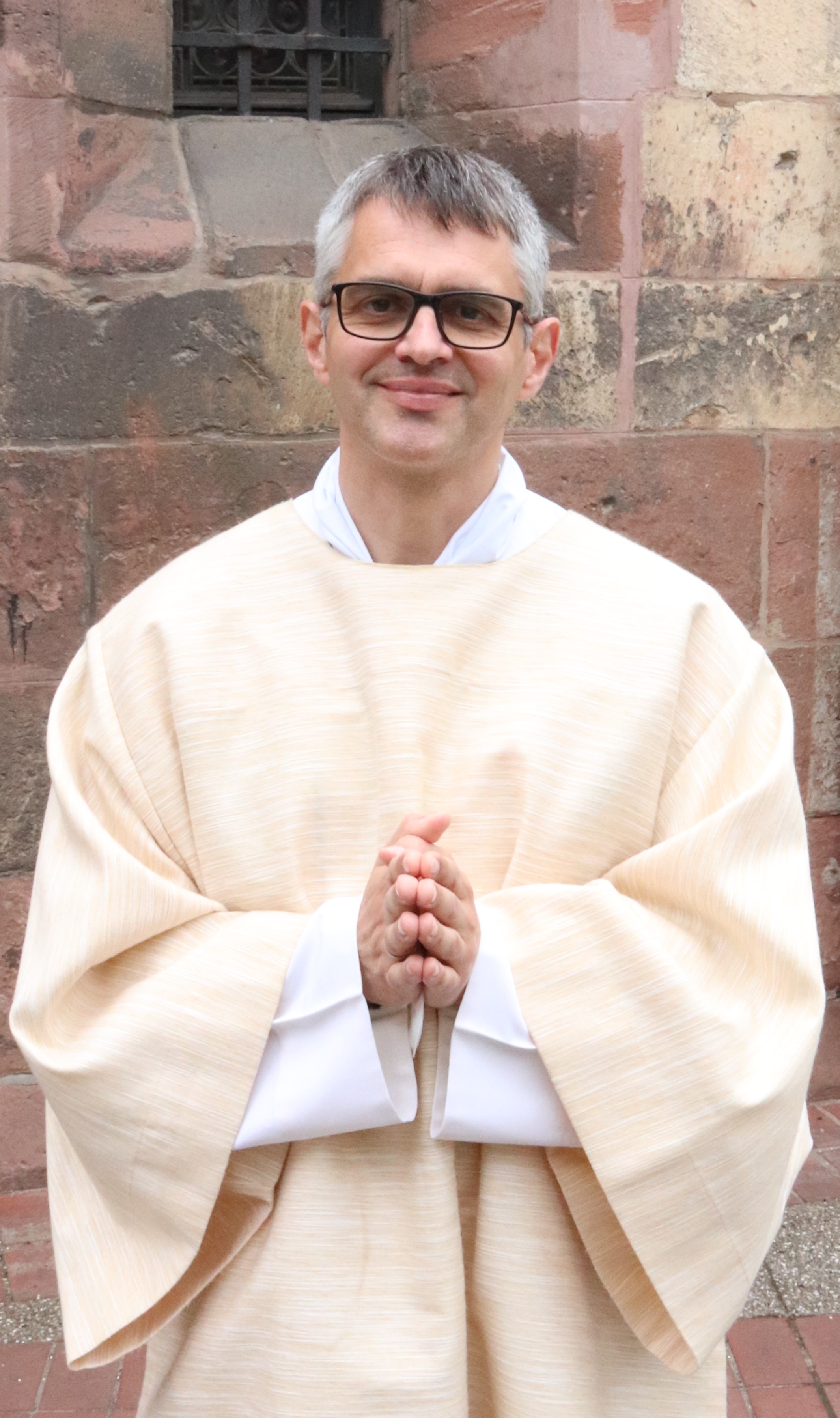 Diakon Simon Helms