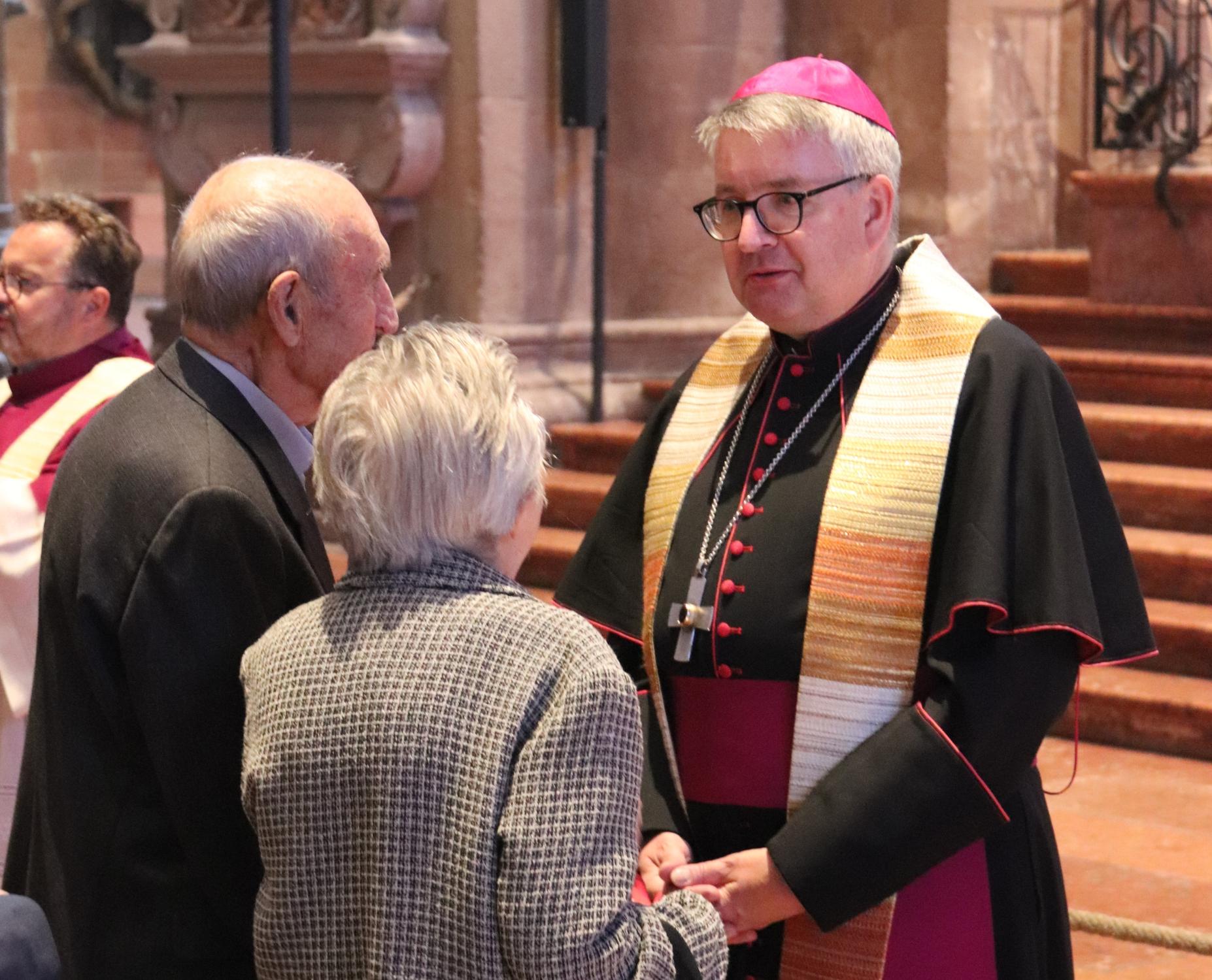 Bischof Kohlgraf spendete Paaren den Segen