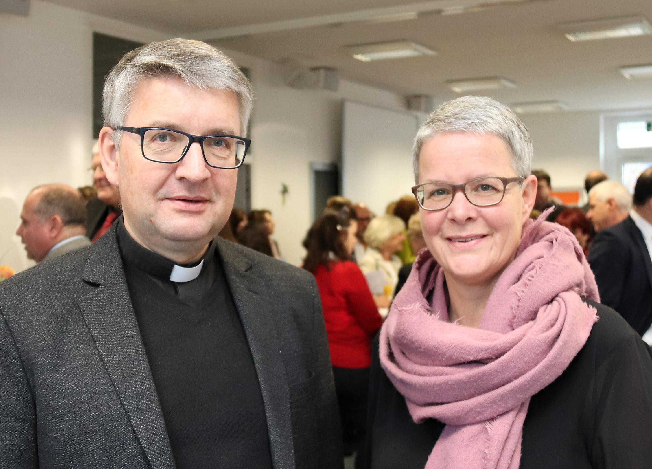 Mainz, 23.11.2018: Bischof Peter Kohlgraf mit Diözesancaritasdirektorin Nicola Adick