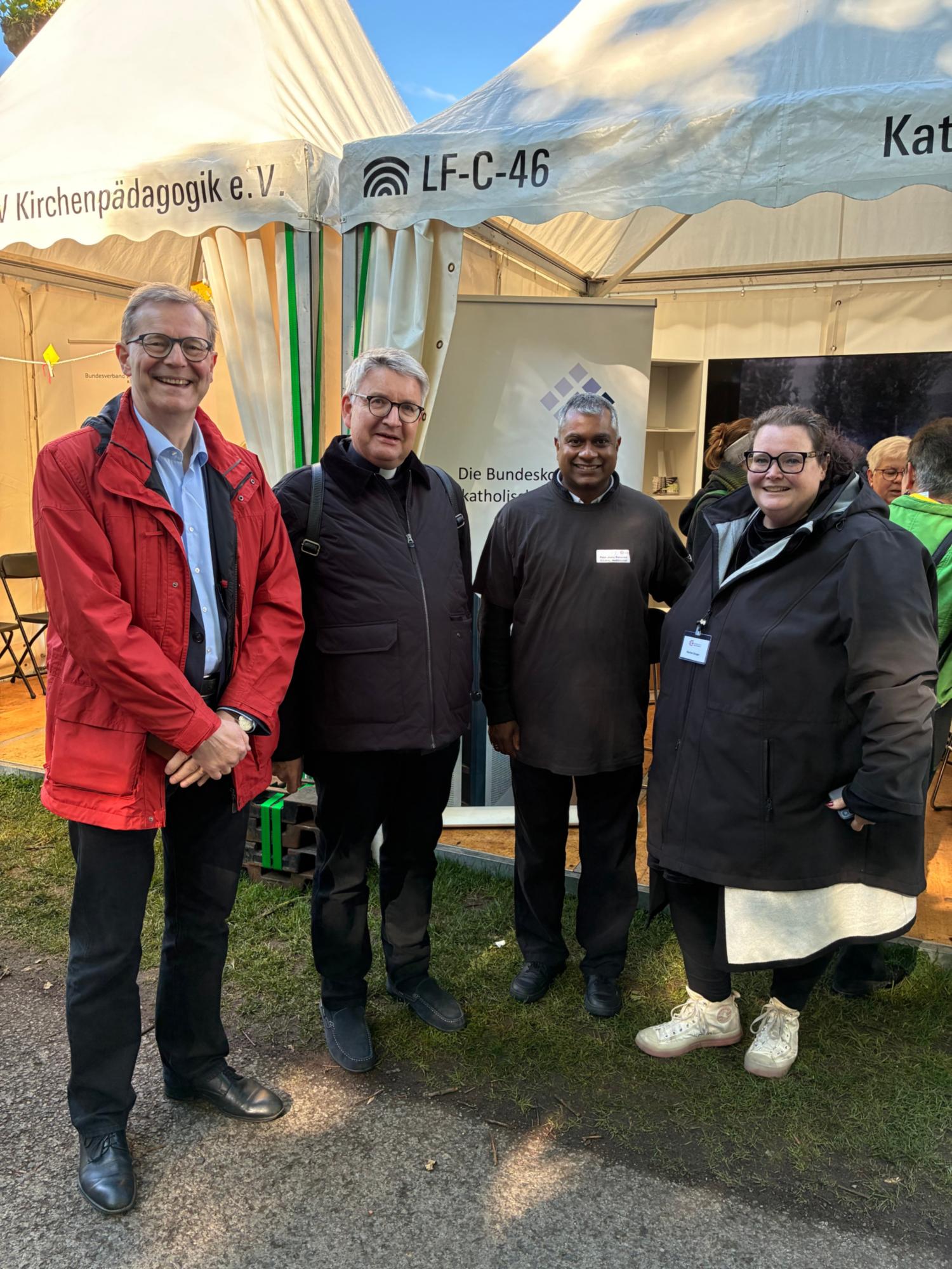 Auch das Diözesanarchiv war auf der Kirchenmeile vertreten (c) Bistum Mainz/Hoffmann