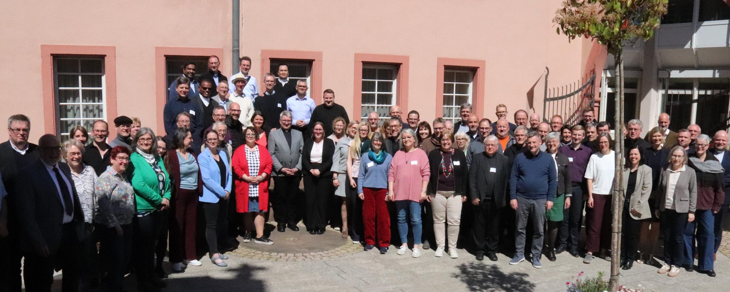 Beratung der Bistumsleitung & Austausch untereinander