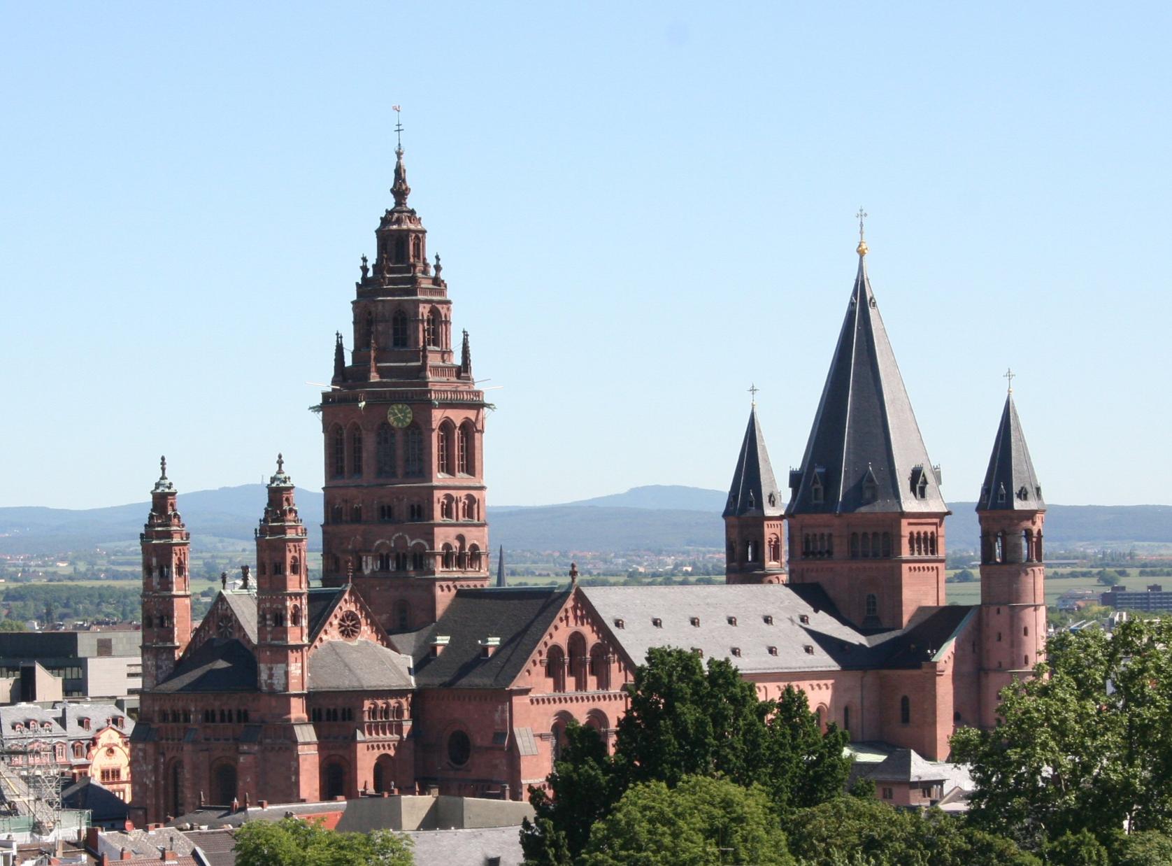 Der Mainzer Dom (c) Bistum Mainz / Matschak