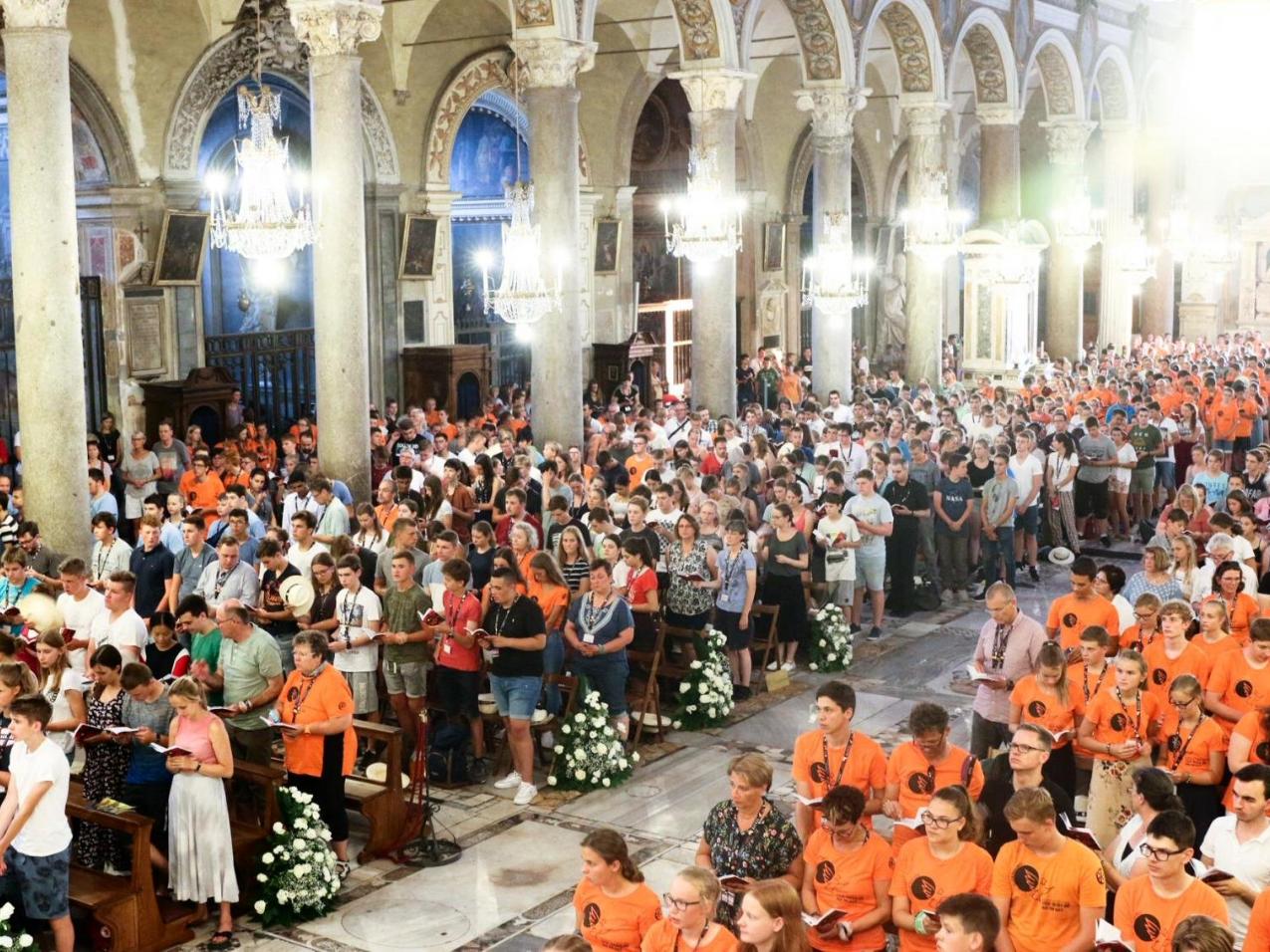 Rom, 29.7.2018: Die Kirche Aracoeli auf dem Kapitol bot genug Platz für die 1.600 Messdienerinnen und Messdiener, die aus dem Bistum Mainz an der Internationalen Ministrantenwallfahrt teilnehmen.