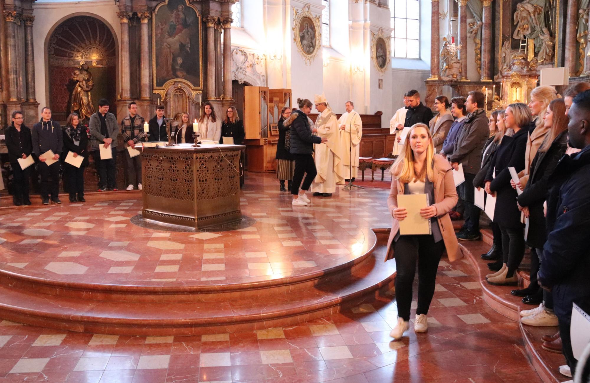 Insgesamt 32 Religionslehrerinnen und Religionslehrer erhielten an diesem Tag ihre Missio canonica