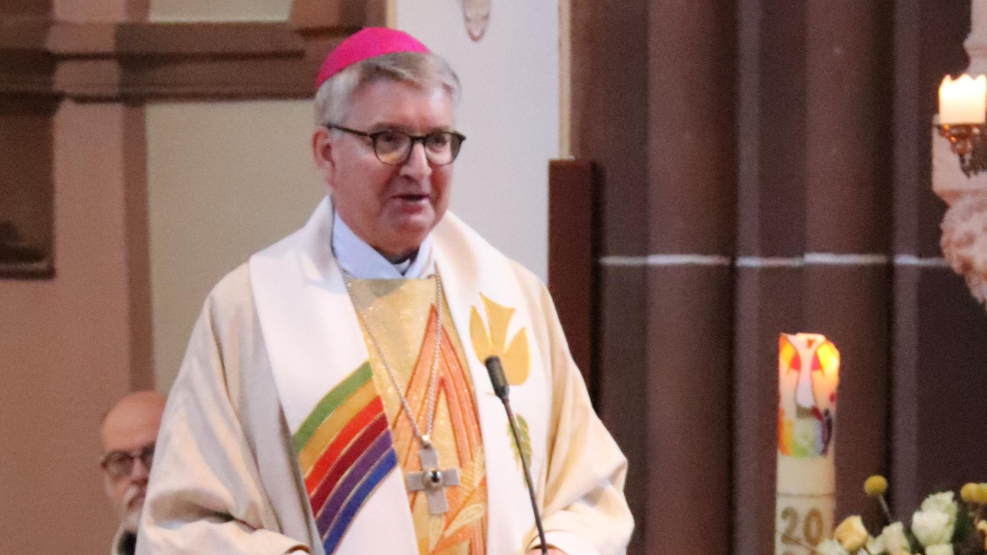 Bischof Peter Kohlgraf beim pax christi-Gottesdienst anlässlich des Weltfriedenstages 2025 in Wöllstein