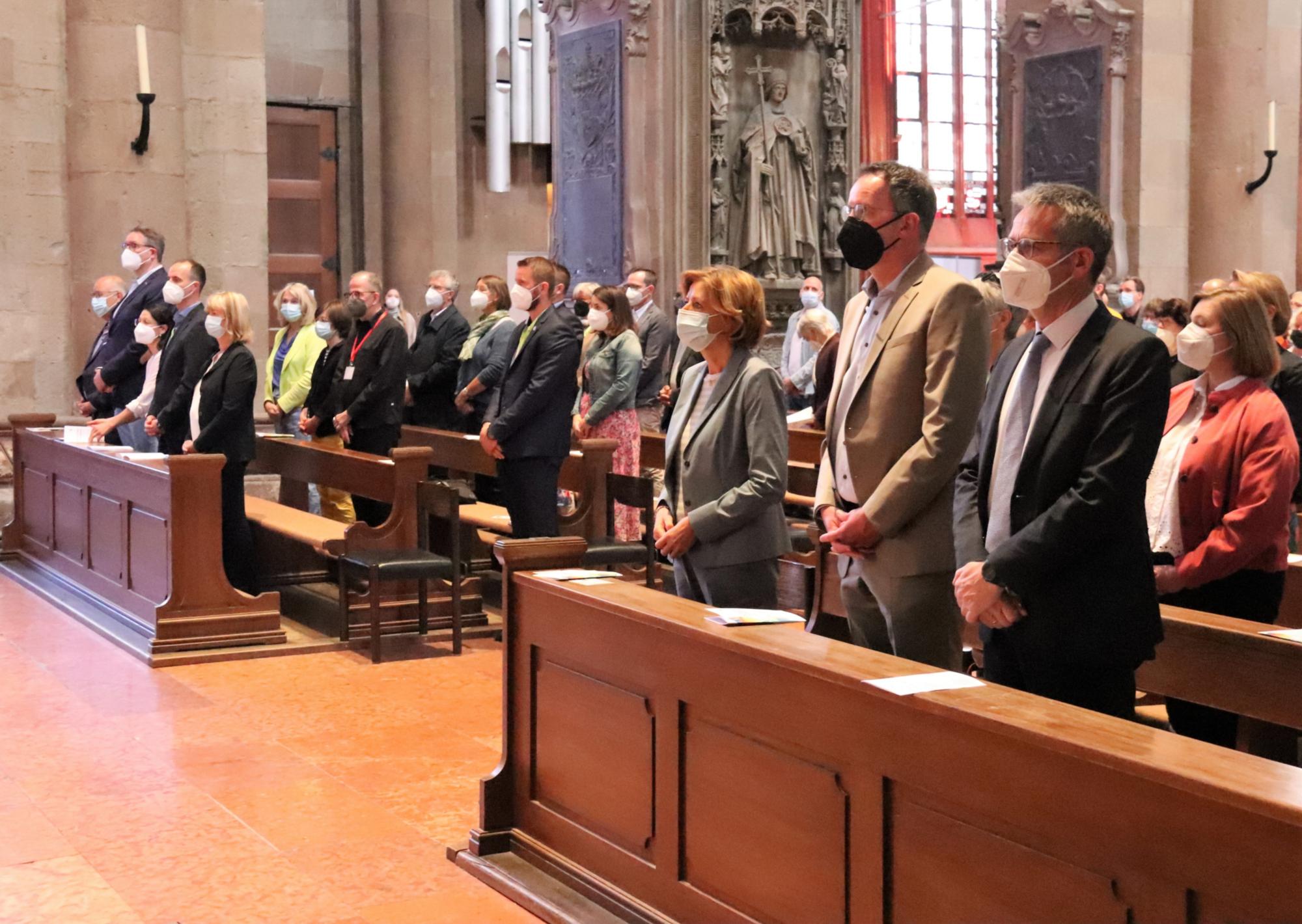 Ehrengäste beim ökumenischen Gottesdienst zum Rheinland-Pfalz-Tag 2022 (c) Bistum Mainz/Hoffmann